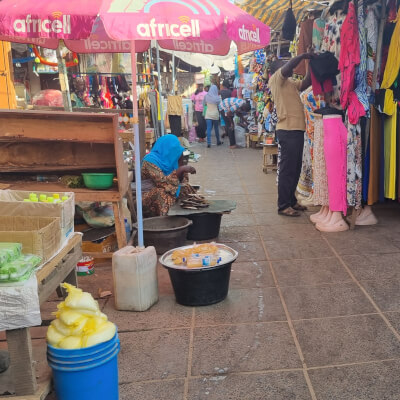 Serrekunda market